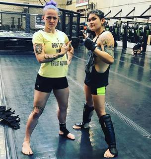 Jessica Rose Clark feet photo 5