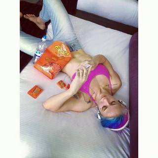 Jessica Rose Clark feet photo 8