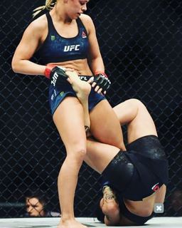 Jessica Rose Clark feet photo 18