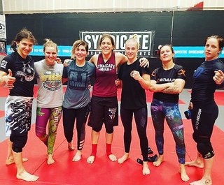 Jessica Rose Clark feet photo 20