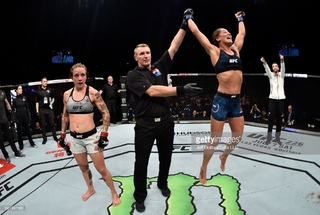 Jessica Rose Clark feet photo 9
