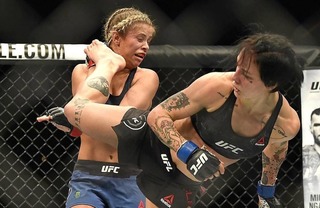 Jessica Rose Clark feet photo 16