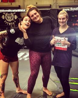 Jessica Rose Clark feet photo 10