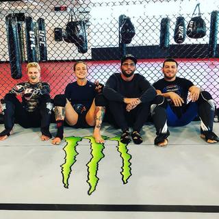 Jessica Rose Clark feet photo 10