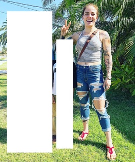 Jessica Rose Clark feet photo 14