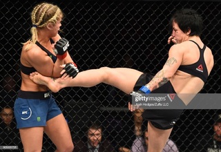 Jessica Rose Clark feet photo 11