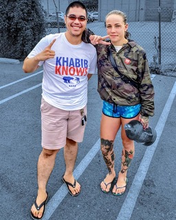 Jessica Rose Clark feet photo 10