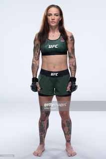 Jessica Rose Clark feet photo 20