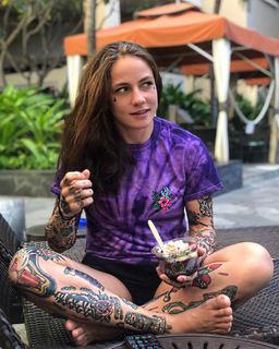 Jessica Rose Clark feet photo 9