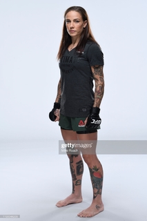 Jessica Rose Clark feet photo 7