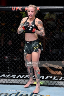 Jessica Rose Clark feet photo 15