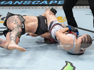 Jessica Rose Clark feet photo 17