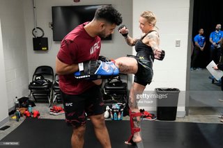 Jessica Rose Clark feet photo 13