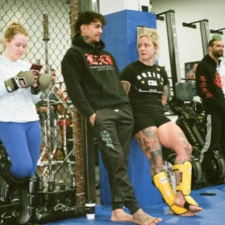 Jessica Rose Clark feet photo 6