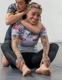 Jessica Rose Clark feet photo 2