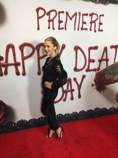 Jessica Rothe feet photo thumbnail