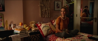 Jessica Rothe feet photo thumbnail