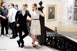 Jessica Rothe feet photo thumbnail