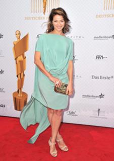 Jessica Schwarz feet photo thumbnail
