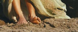 Jessica Schwarz feet photo thumbnail
