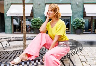 Jessica Schwarz feet photo thumbnail