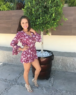 Jessica Segura feet photo 15
