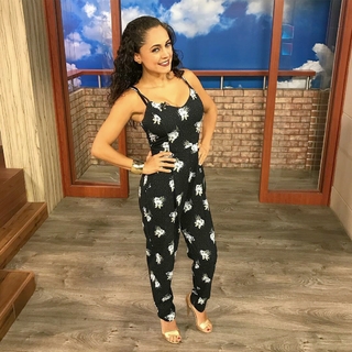 Jessica Segura feet photo 12