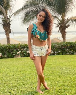 Jessica Segura feet photo 16