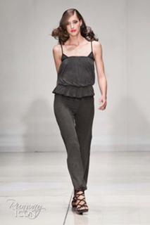 Jessica Serfaty feet photo thumbnail