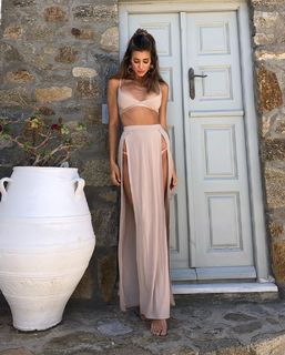 Jessica Serfaty feet photo thumbnail