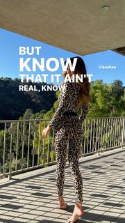 Jessica Serfaty feet photo thumbnail