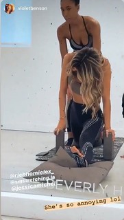 Jessica Serfaty feet photo thumbnail