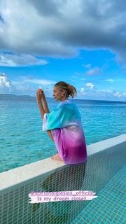 Jessica Serfaty feet photo thumbnail