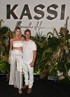 Jessica Serfaty feet photo thumbnail