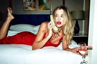 Jessica Serfaty feet photo thumbnail