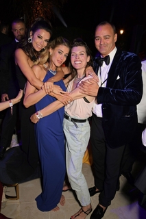 Jessica Serfaty feet photo thumbnail