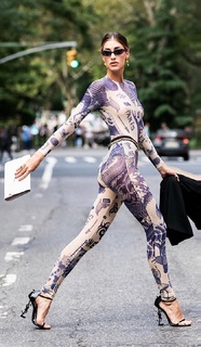 Jessica Serfaty feet photo thumbnail