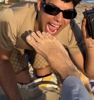 Jessica Serfaty feet photo thumbnail