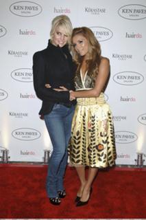 Jessica Simpson feet photo thumbnail
