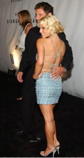 Jessica Simpson feet photo thumbnail