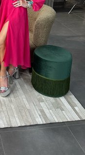 Jessica Simpson feet photo thumbnail