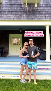 Jessica Smetana feet photo 9
