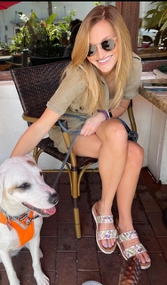 Jessica Smetana feet photo 1