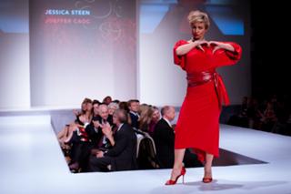 Jessica Steen feet photo 5