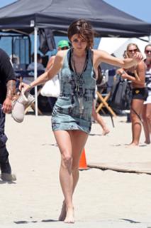 Jessica Stroup feet photo thumbnail