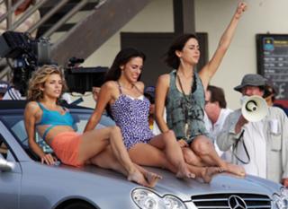 Jessica Stroup feet photo thumbnail