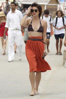 Jessica Stroup feet photo thumbnail
