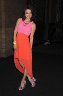 Jessica Stroup feet photo thumbnail