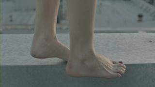 Jessica Stroup feet photo thumbnail