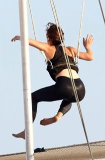 Jessica Stroup feet photo thumbnail